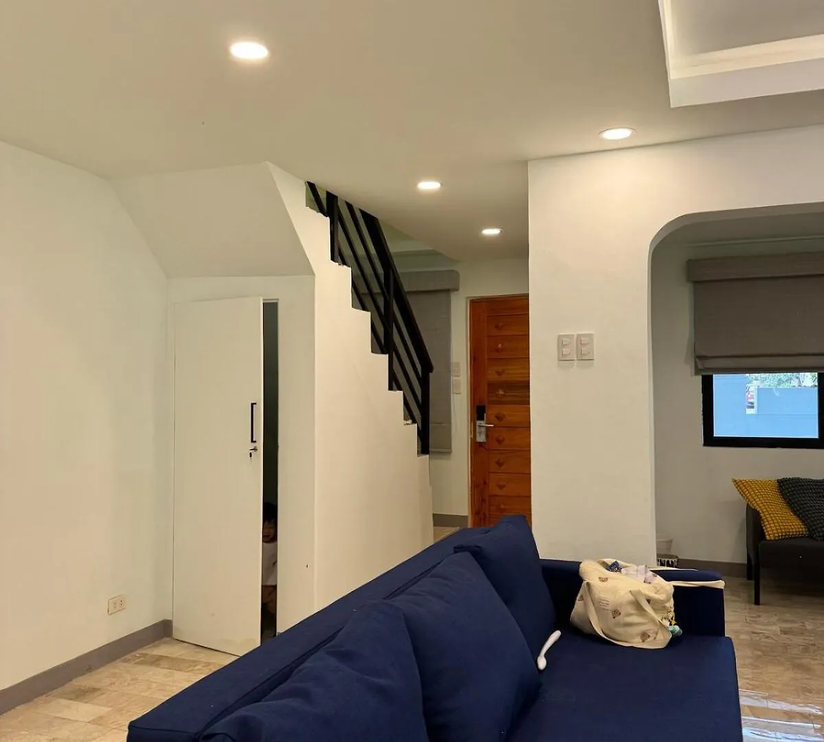 Holiday home 2BR House with free parking nr SM & Airport Villa Manila