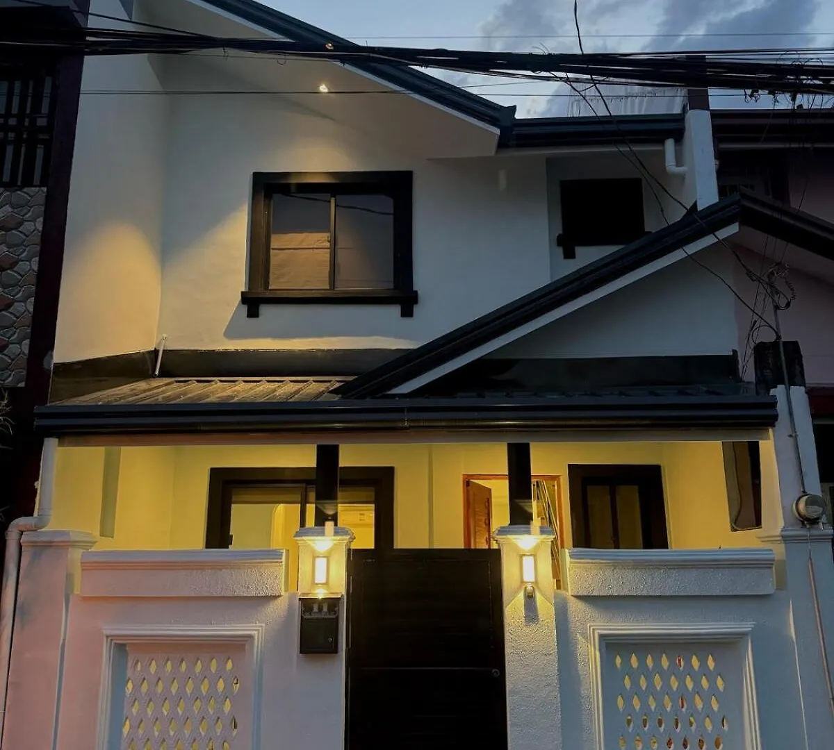2BR House with free parking nr SM & Airport Villa Manila 0*,  Philippines